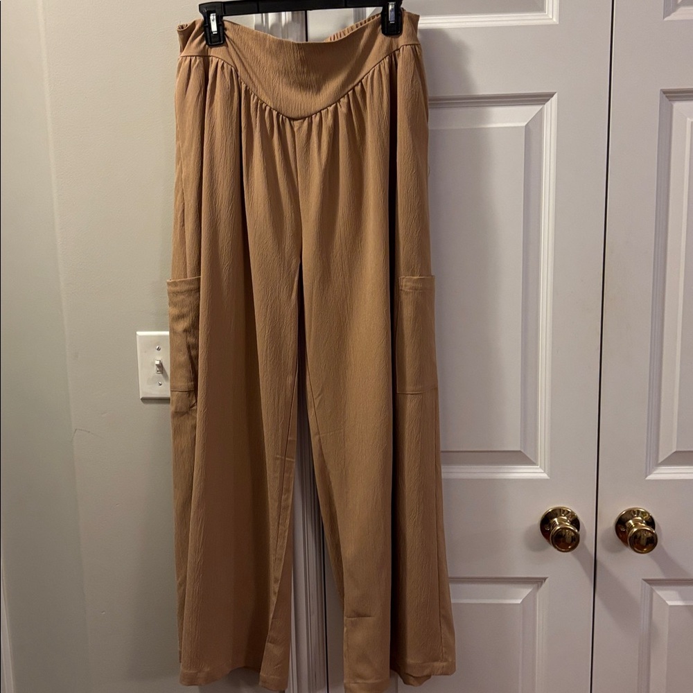 Tan Wide-Leg Safari/Palazza Pants with Pockets.